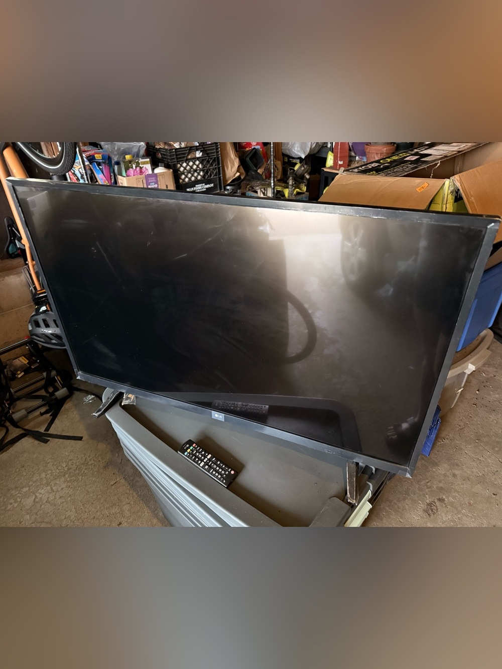 LG Black Flat Screen TV with Remote